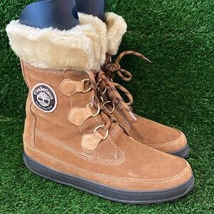 Timberland Mukluk Style, Suede Faux Fur Trim Boots Size Women's Size 9.5M